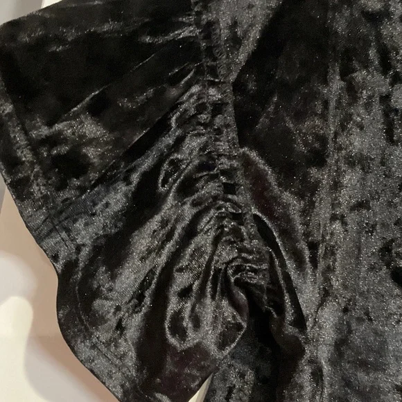 Caution To The Wind Black Velvet Short Sleeve Top - Picture 7 of 7